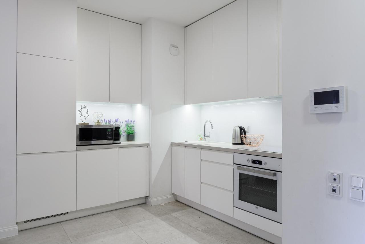 Lumina Luxury Apartments In Mennica Residence วอร์ซอ ภายนอก รูปภาพ