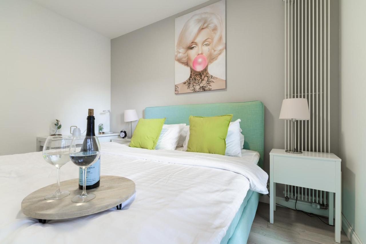 Lumina Luxury Apartments In Mennica Residence วอร์ซอ ภายนอก รูปภาพ