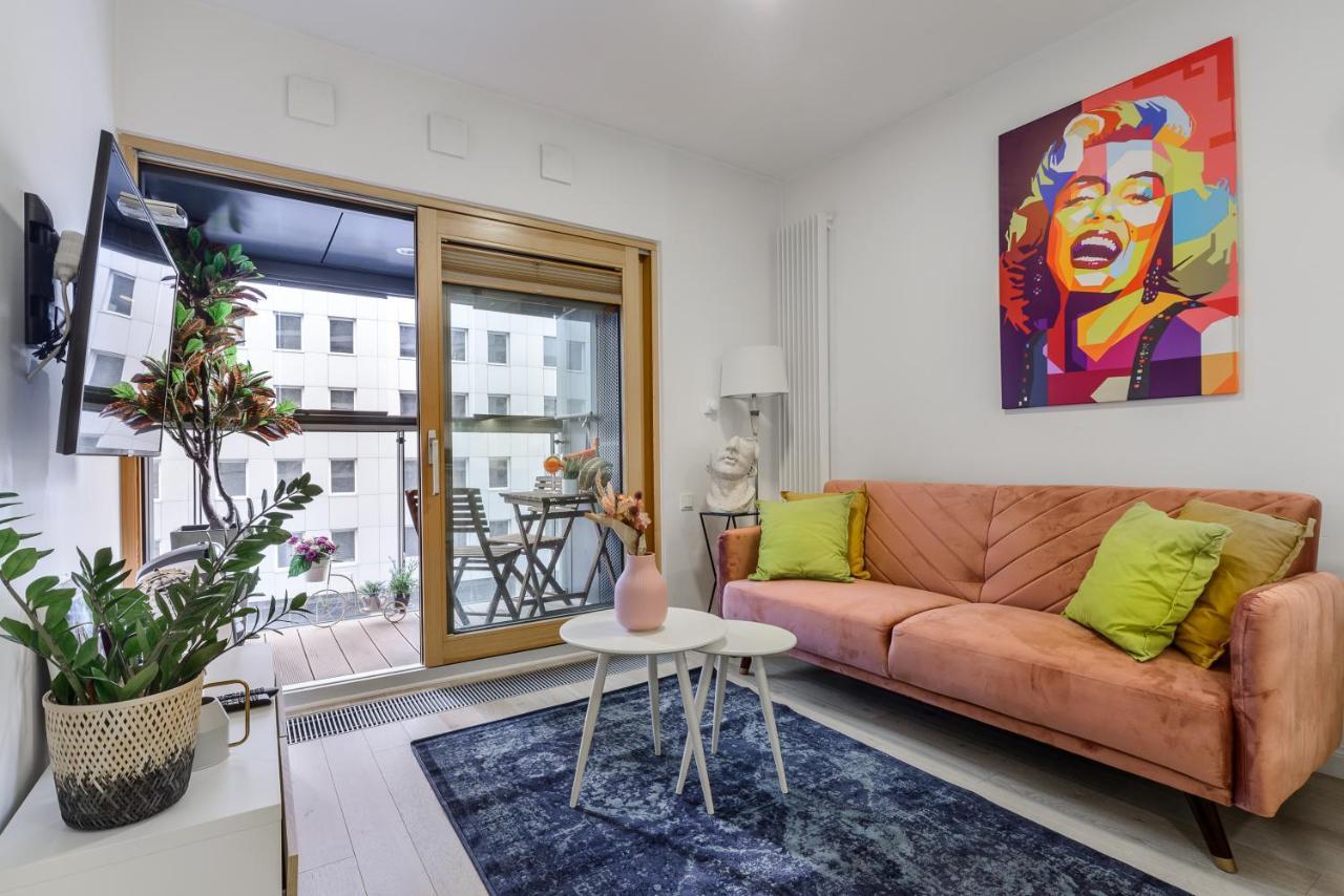 Lumina Luxury Apartments In Mennica Residence วอร์ซอ ภายนอก รูปภาพ